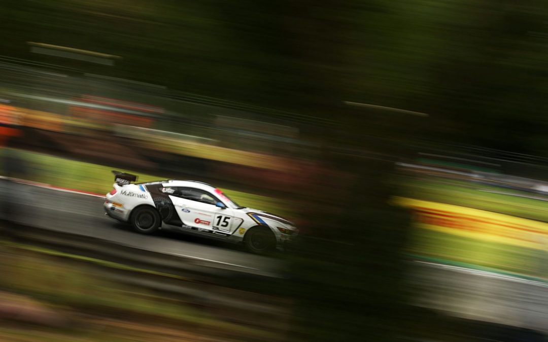 The ‘Donington Decider’ will choose the British GT Champions this weekend